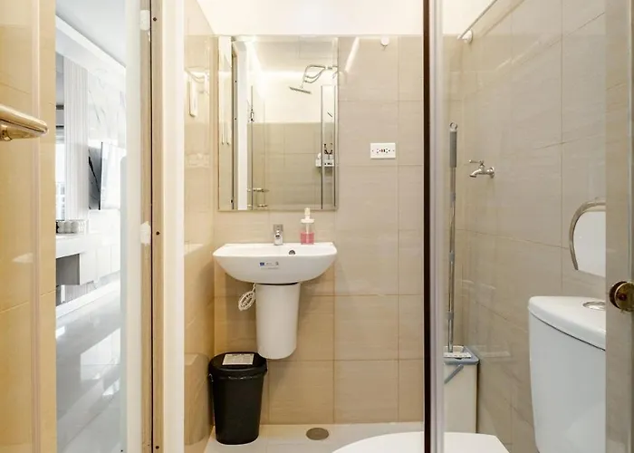 Like Staycation Near Airport And Moa Porongs Oasis